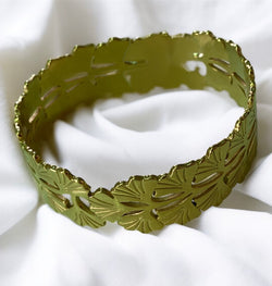 Anti-Tarnish Floral Cuff Bracelet for Women – Adjustable, Lightweight & Durable Fashion Jewelry